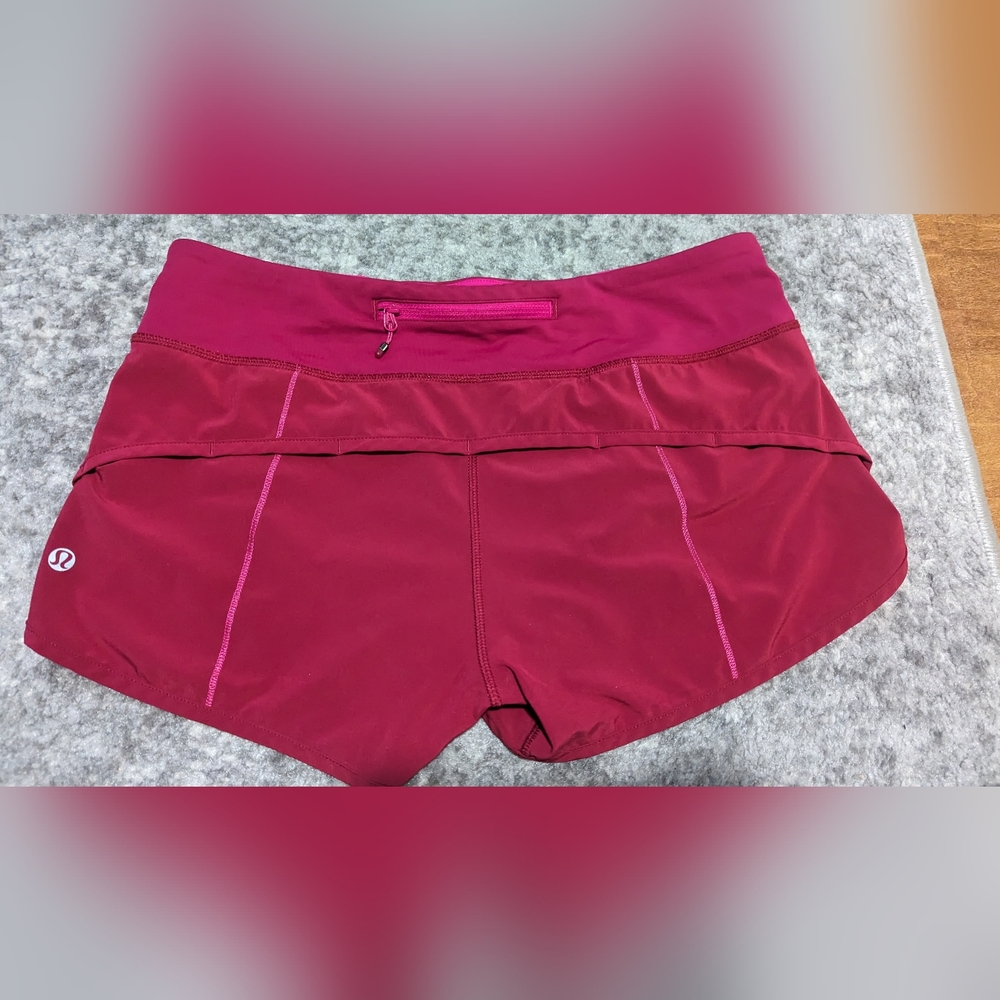 Lululemon Speed Up size 6